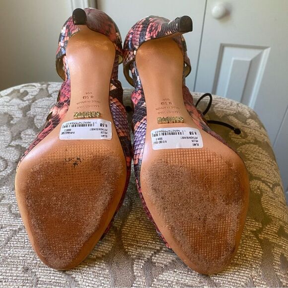 Schutz Blake Python Laser Cut Out Leather Ankle Bootie Heels Size 8.5 - Picture 6 of 7